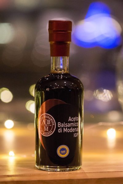 Bouteille d'alcool Aceto Balsamico di modena